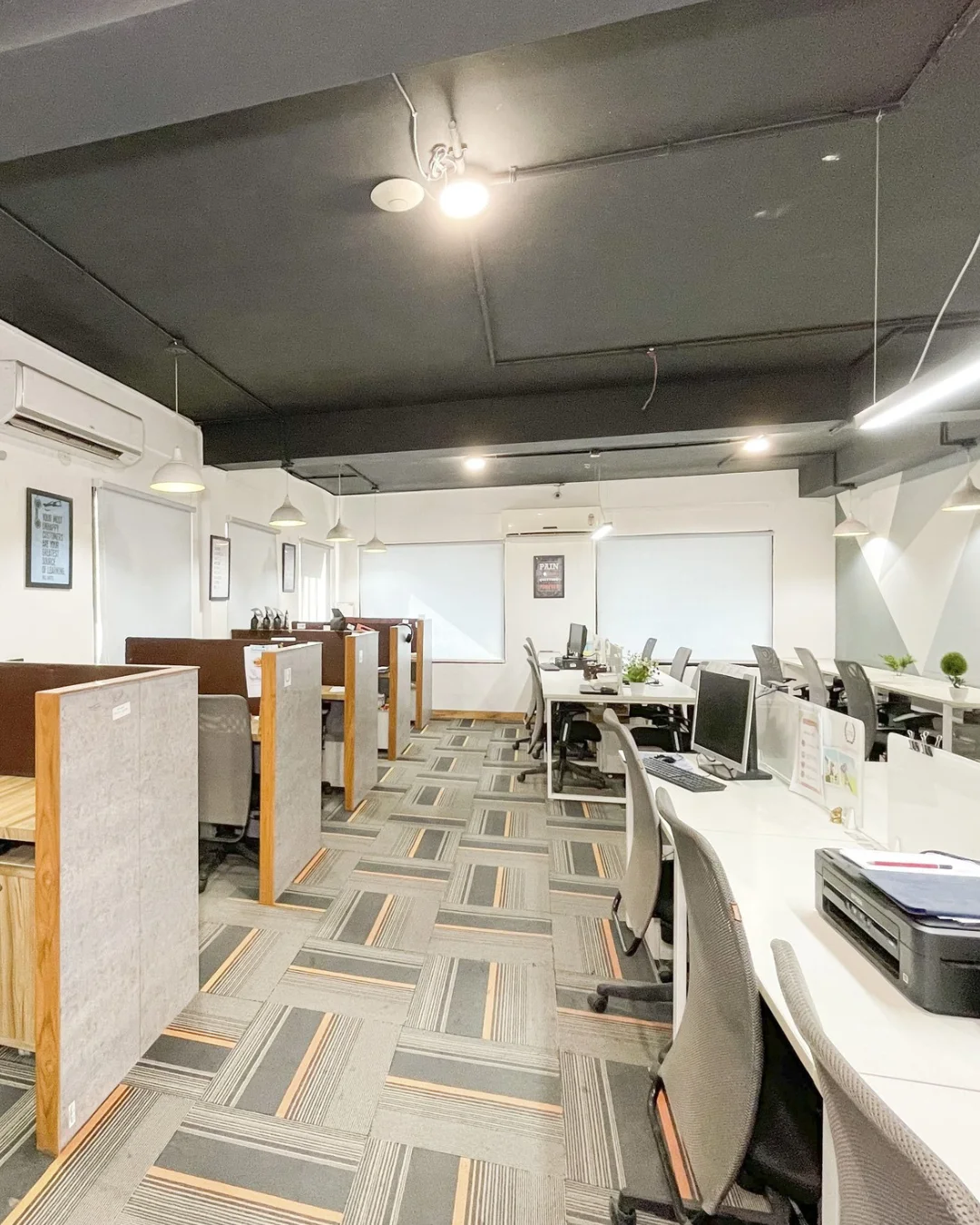 UrjaOne office reception and customer interaction area